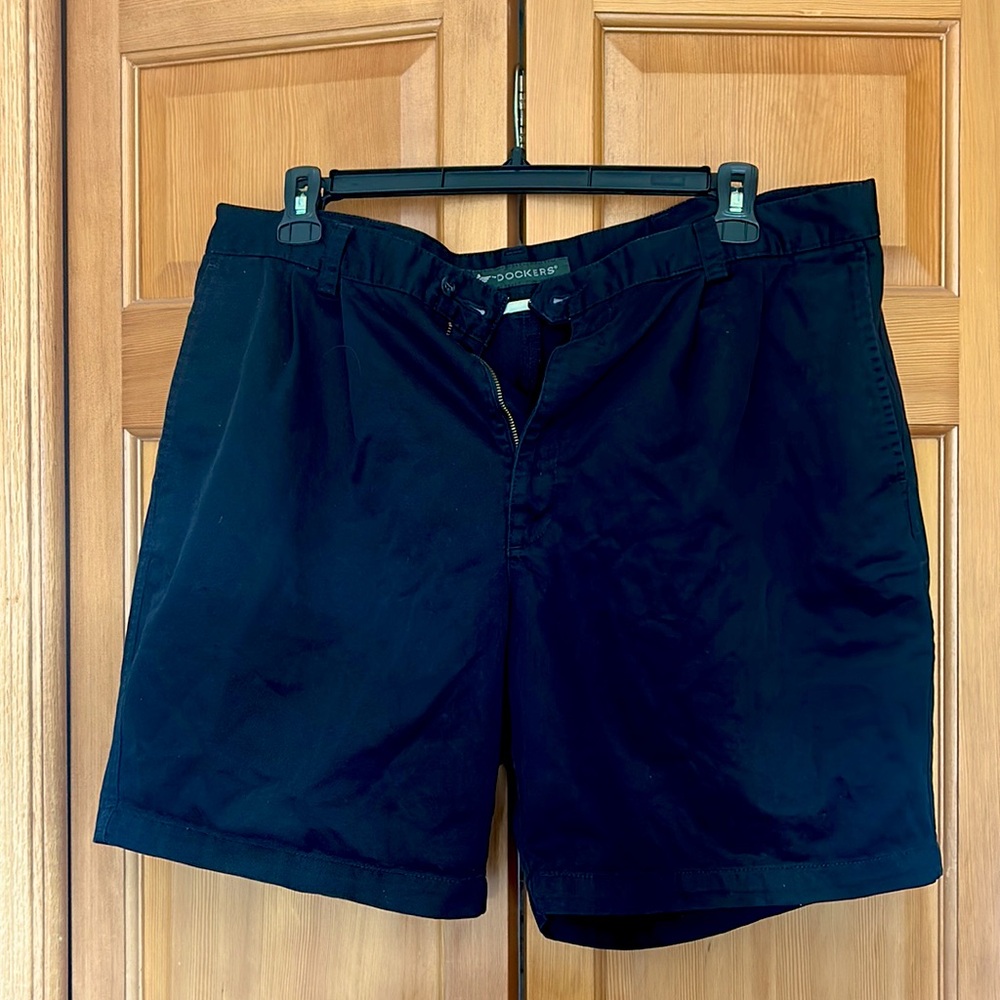 Dockers black cotton Bermuda style shorts